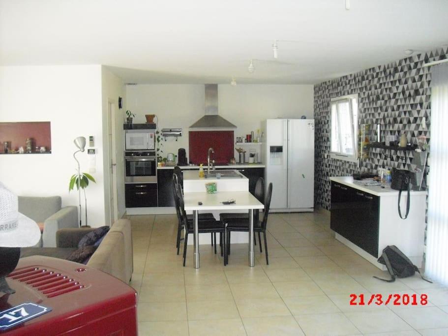 De Poitou, Maison Avec Vue Hébergement de vacances *